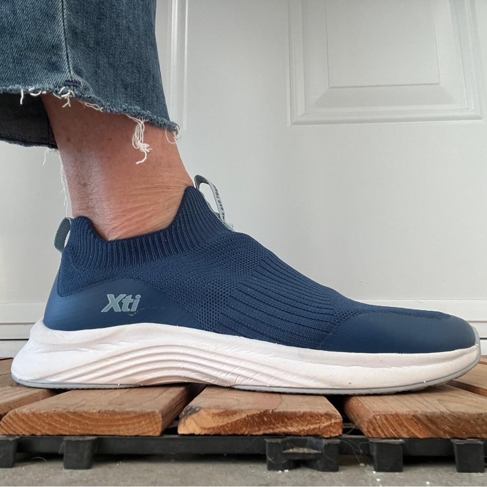 Street style shoes